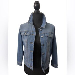 NWT Tahari Women's Blue Denim Jacket with Button Front Petite Small